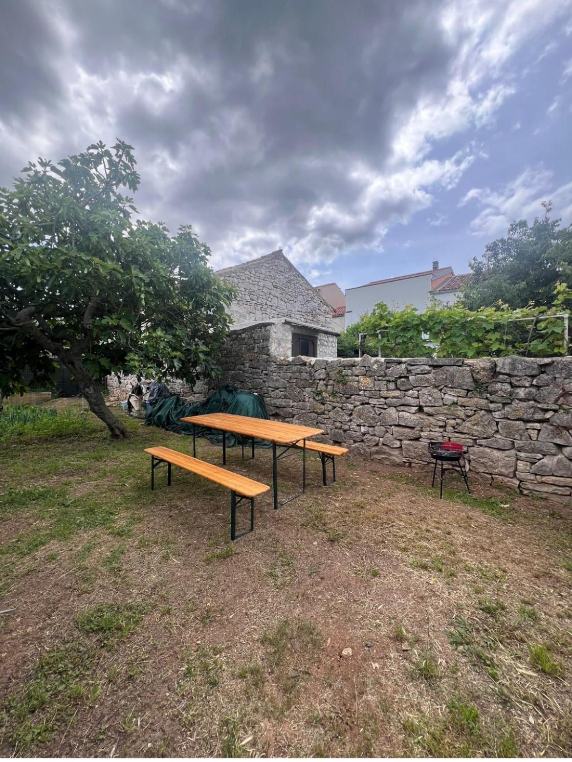Apartment Varos9